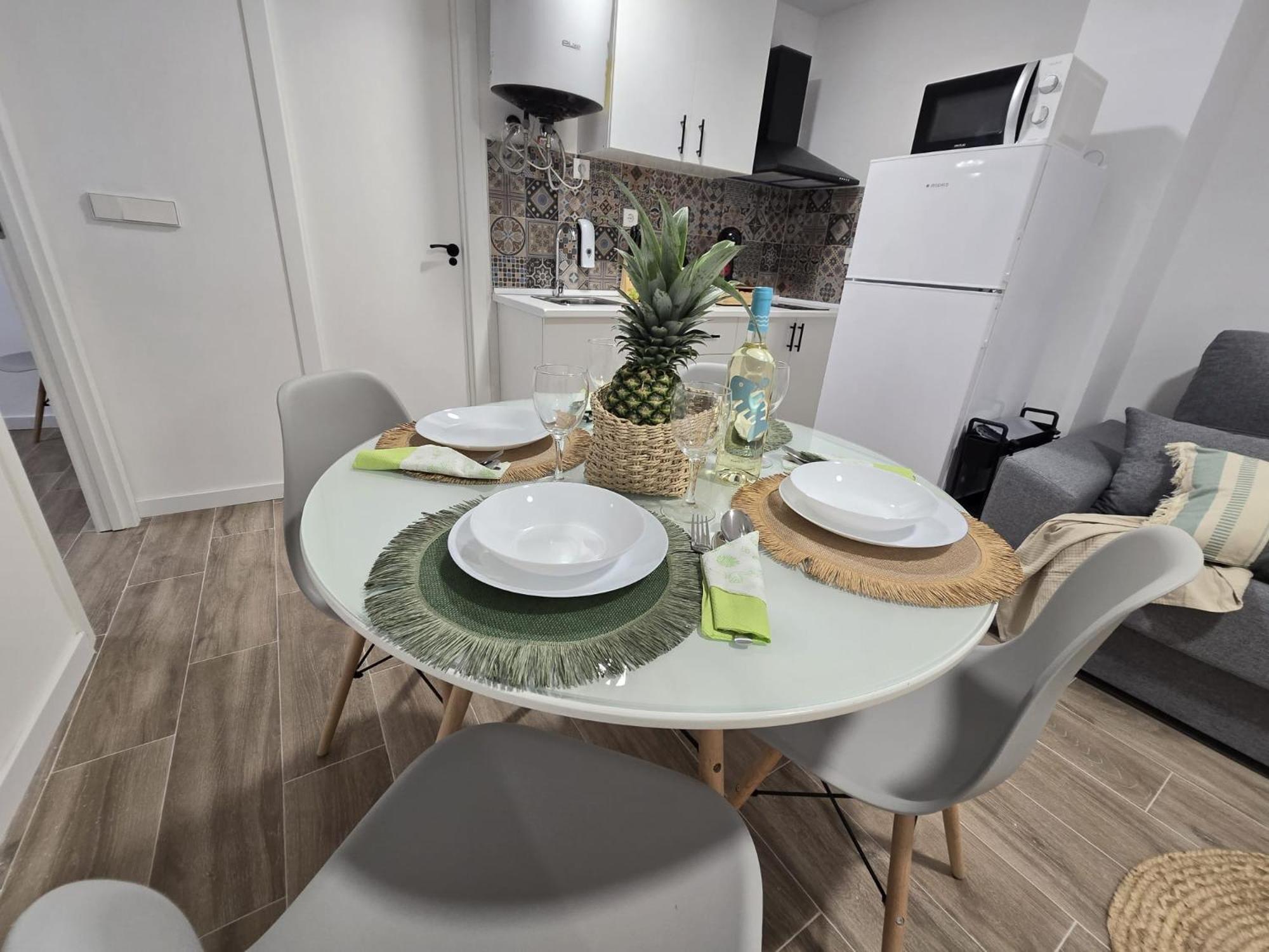 Suites Alameda Centro Levante Бенидорм Екстериор снимка