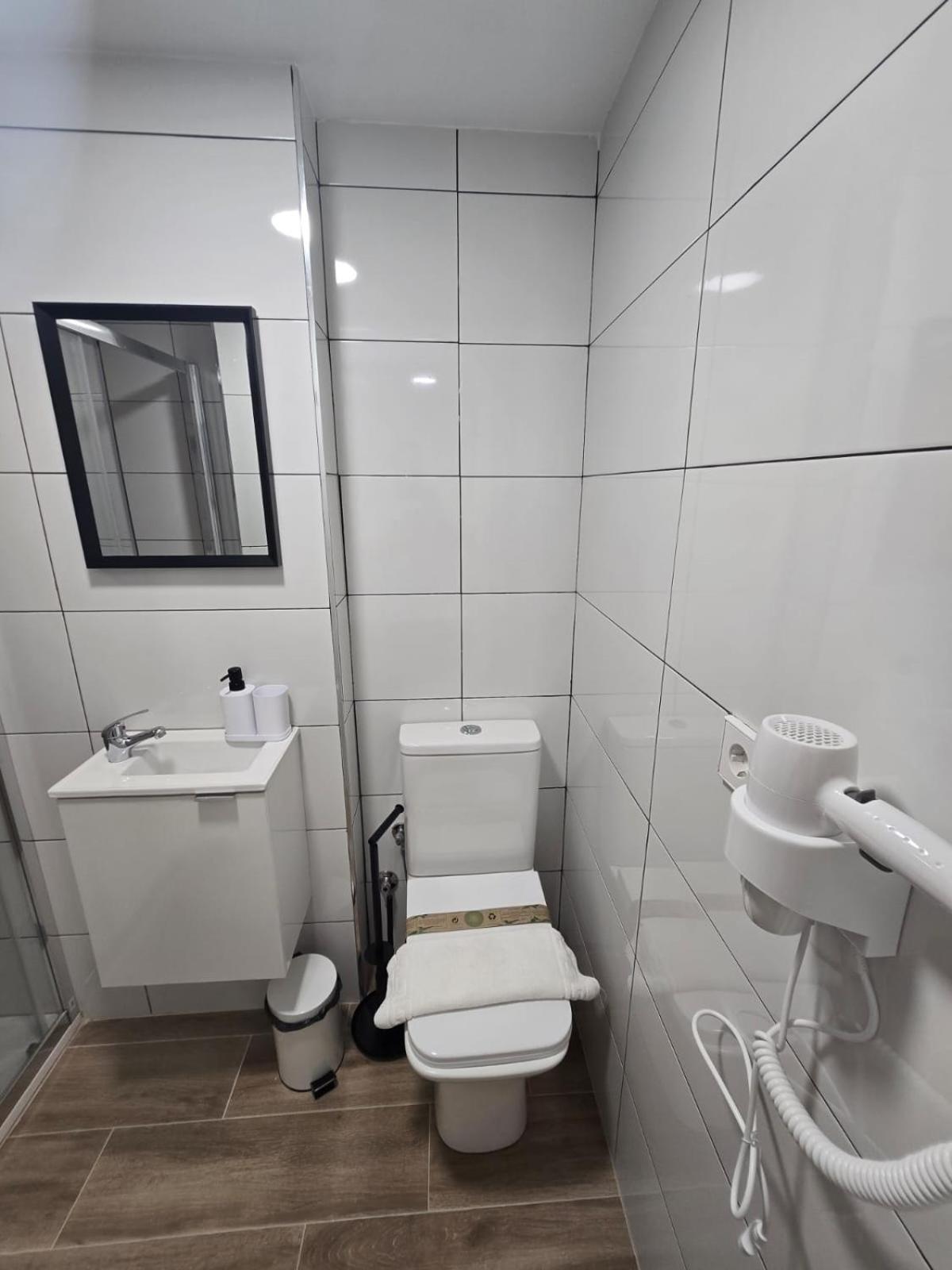 Suites Alameda Centro Levante Бенидорм Екстериор снимка
