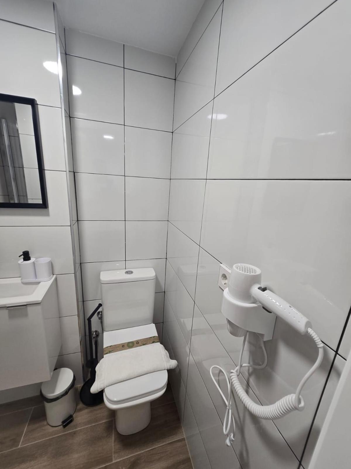 Suites Alameda Centro Levante Бенидорм Екстериор снимка